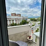 Square Lux * Skopje