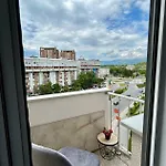 Square Lux Lägenhet