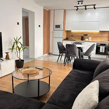 Square Lux * Scopia