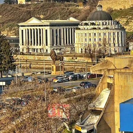 Square Lux דירה *