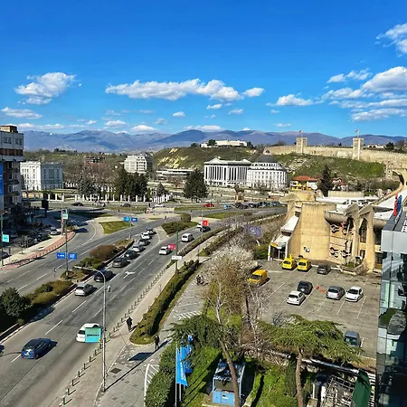 Square Lux * סקופיה