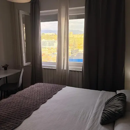 Square Lux