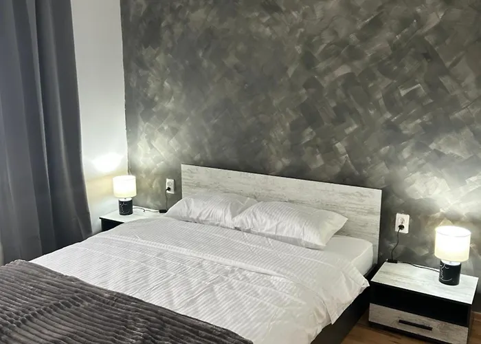 Apartment Square Lux